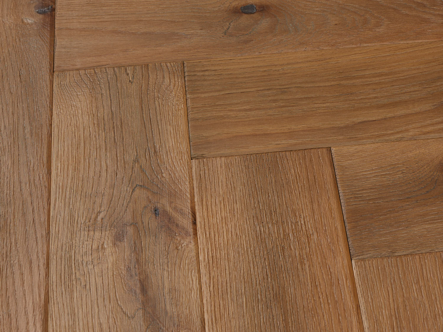 Инженерная доска Bassano Parquet Дуб Herringbone Классическая елочка Коллекция Opera Prima Traviata 500-700х90-120х14мм